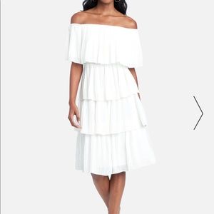 bebe Tiered off shoulder midi dress